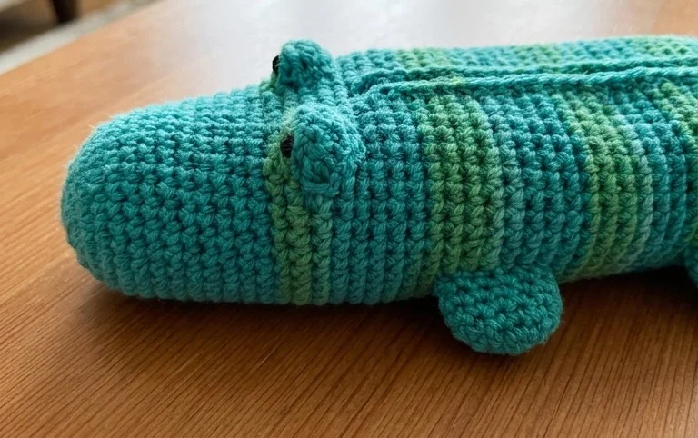 Back to School Pencil Cases Free Crochet Patterns - DIY Magazine